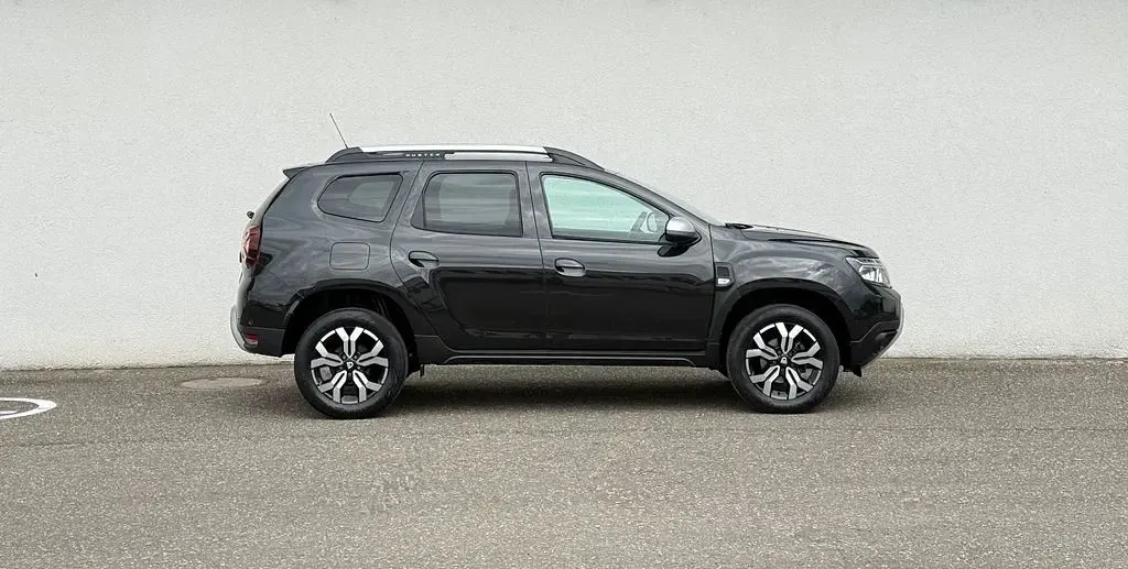 Gebraucht Dacia Duster Extreme 131 PS (96 kW) 2023 Schwarz SUV