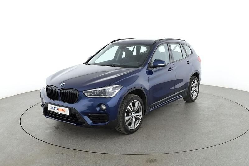 Blau Gebraucht 2019 BMW X1 Sport Line SUV | 24.350 € (Fairer Preis) - Bild 1/3