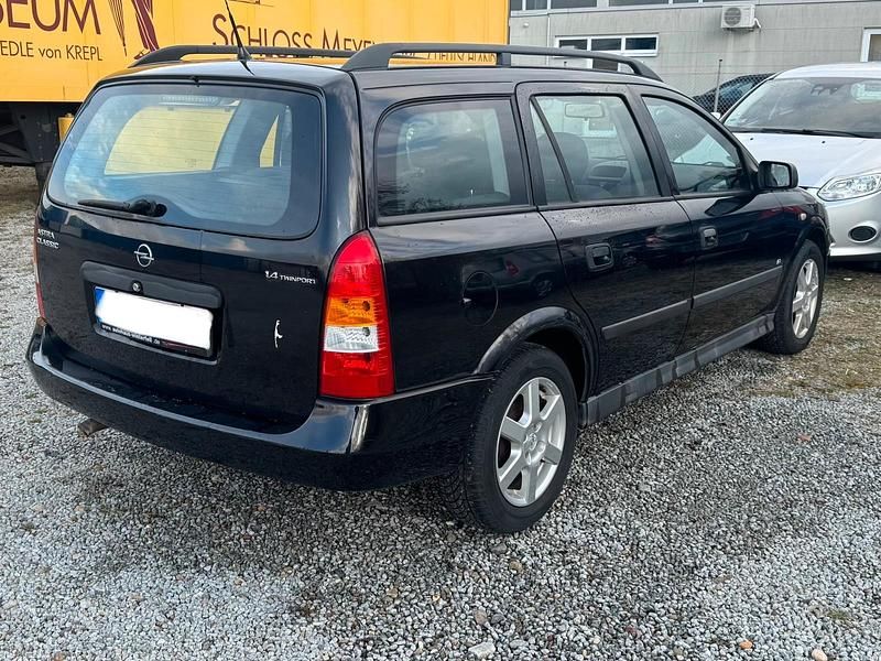 Gebraucht Opel Astra 90 PS (66 kW) 2009 Schwarz Kombi
