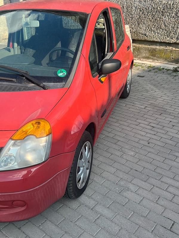 Used Renault Modus 2005 Red Minivan