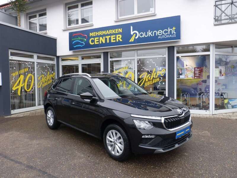 Schwarzmagic perleffekt Neu 2024 Skoda Kamiq Selection SUV | 24.990 € (Fairer Preis) - Bild 1/4
