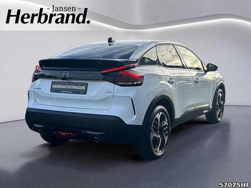 Gebraucht Citroën C4 Shine 131 PS (96 kW) 2023 Weiß Limousine