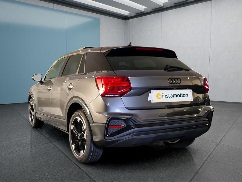 Gebraucht Audi Q2 S-Line 150 PS (110 kW) 2025 Grau SUV