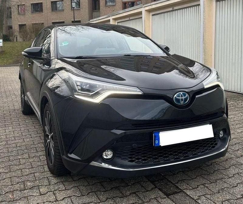 Gebraucht Toyota C-HR 122 PS (89 kW) 2022 Schwarz SUV
