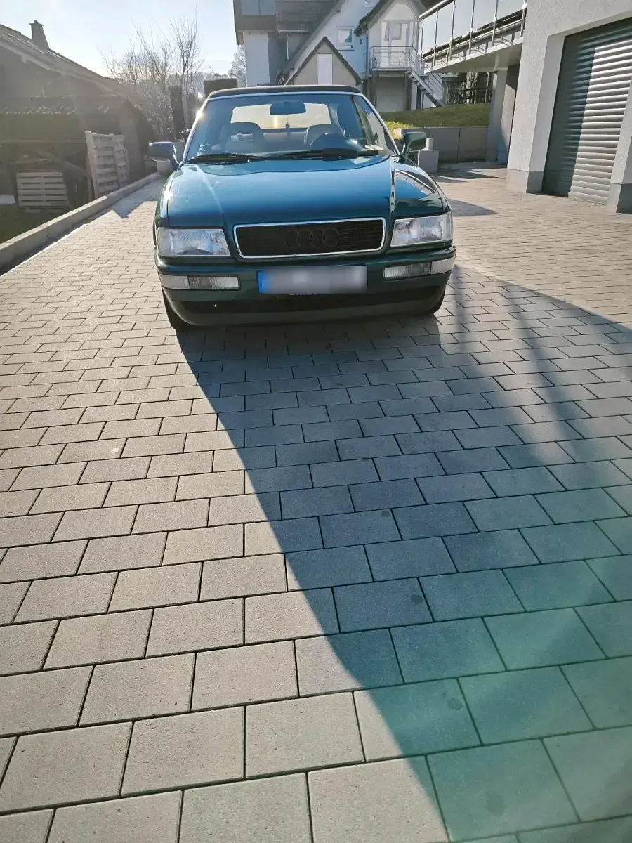 Gebraucht Audi Cabriolet 133 PS (97 kW) 1992 Grün Cabrio