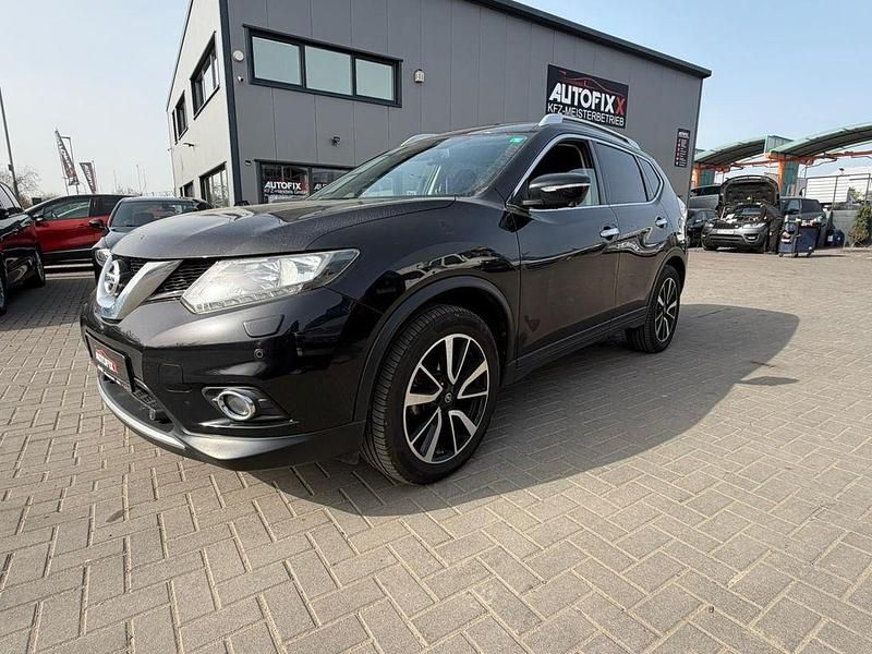 Gebraucht Nissan X-Trail 360º 131 PS (96 kW) 2016 Schwarz SUV