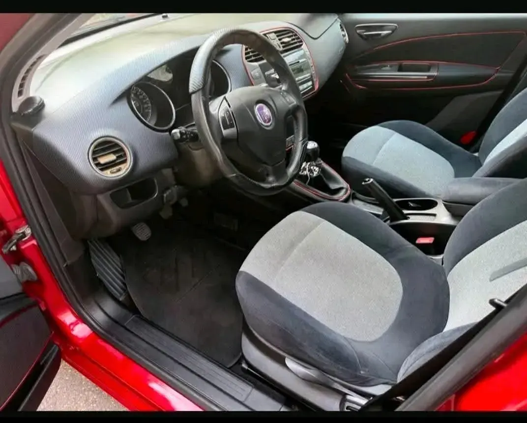 Usado Fiat Brava 2007 Rojo Utilitario