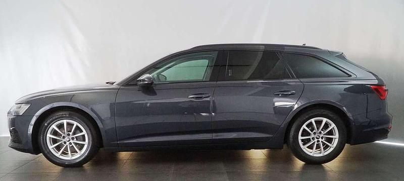 Gebraucht Audi A6 Ambiente 204 PS (150 kW) 2022 Grau Kombi