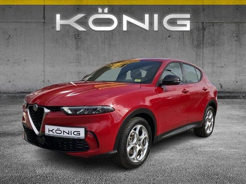Rot Gebraucht 2023 Alfa Romeo Sprint Sprint Coupé | 25.990 € (Fairer Preis) - Bild 1/4