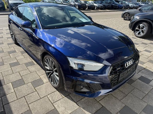 Blau Gebraucht 2022 Audi A5 Sportback S-Line Limousine | 38.480 € (Fairer Preis) - Bild 1/4