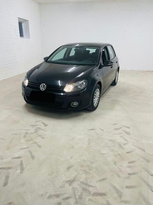 Gebraucht VW Golf VI Team 80 PS (58 kW) 2010 Schwarz Kleinwagen