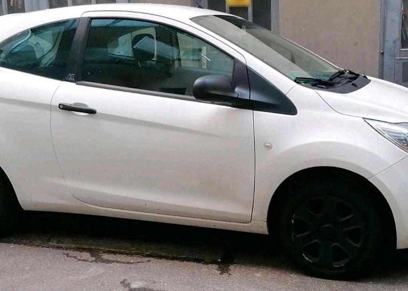 Second-hand Ford Focus 2015 Alb Coupe