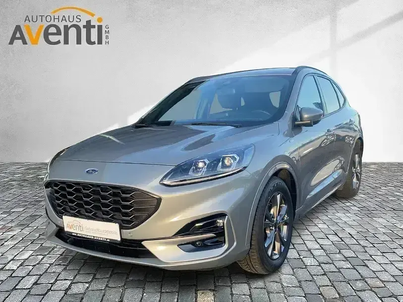 Używany Ford Kuga ST-Line 150 KM (110 kW) 2022 Srebrny SUV