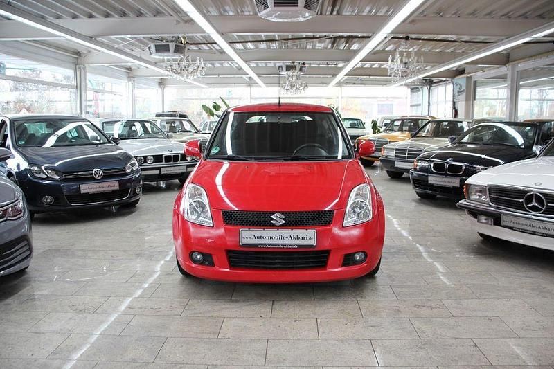 Gebraucht Suzuki Swift 92 PS (67 kW) 2007 Rot Kleinwagen