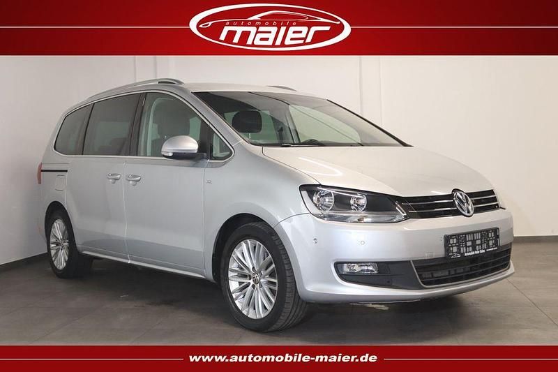 Reflexsilber metallic Gebraucht 2015 VW Sharan Cup Van / Kleinbus | 13.300 € (Fairer Preis) - Bild 1/4