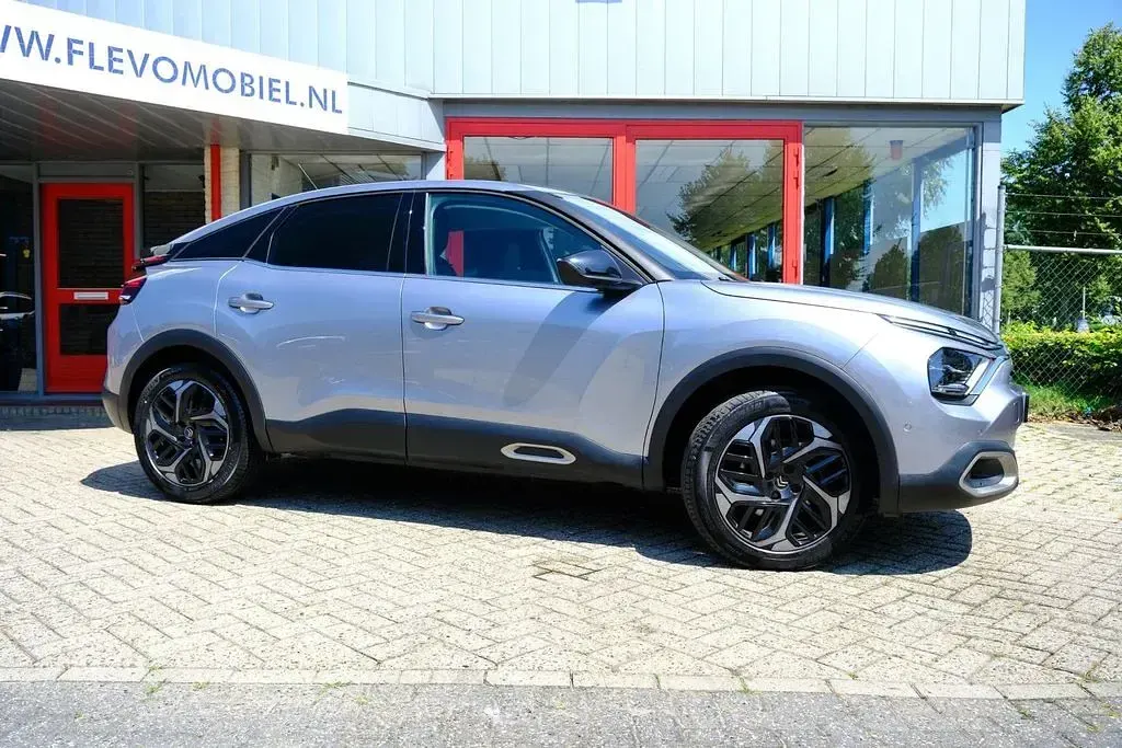 Gebraucht Citroën C4 Business Class 131 PS (96 kW) 2021 Grau SUV