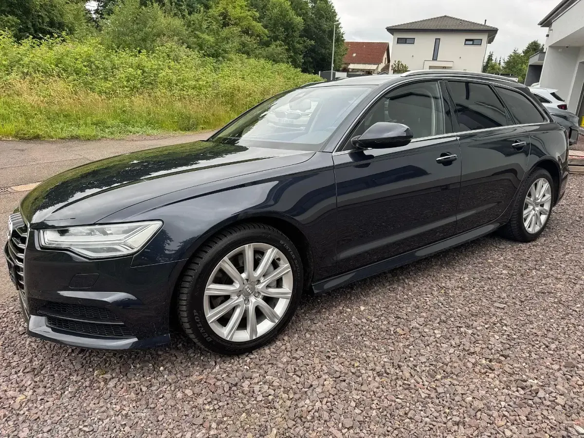 Gebraucht Audi A6 Ambiente 272 PS (200 kW) 2016 Schwarz Kombi