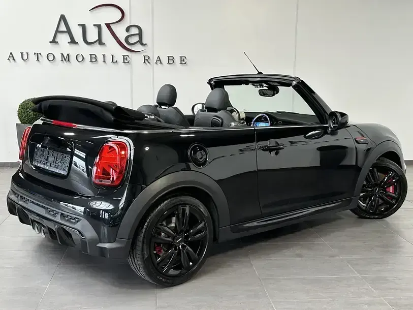 Gebraucht Mini John Cooper Works Cabriolet 231 PS (169 kW) 2023 Midnight black ii Cabrio