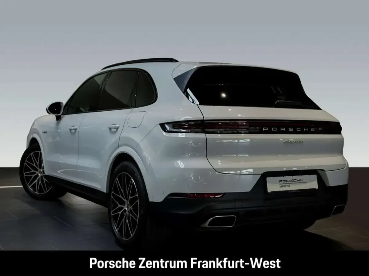 Gebraucht Porsche Cayenne 470 PS (345 kW) 2025 Weiß SUV
