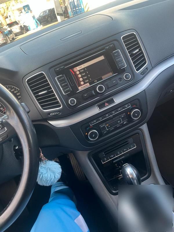 Gebraucht VW Sharan 170 PS (125 kW) 2011 Silber Van / Kleinbus