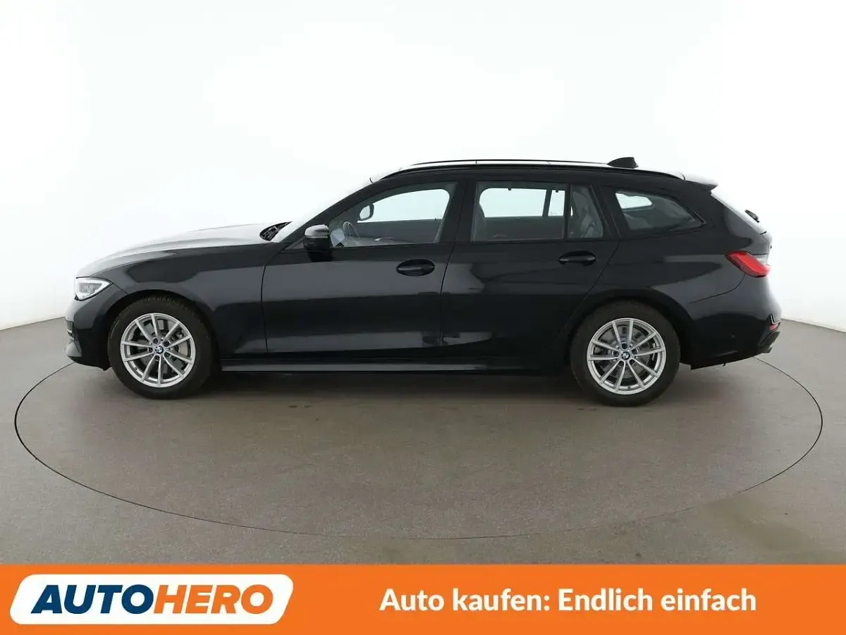 Gebraucht BMW 330 Sport Line 265 PS (194 kW) 2020 Schwarz Kombi