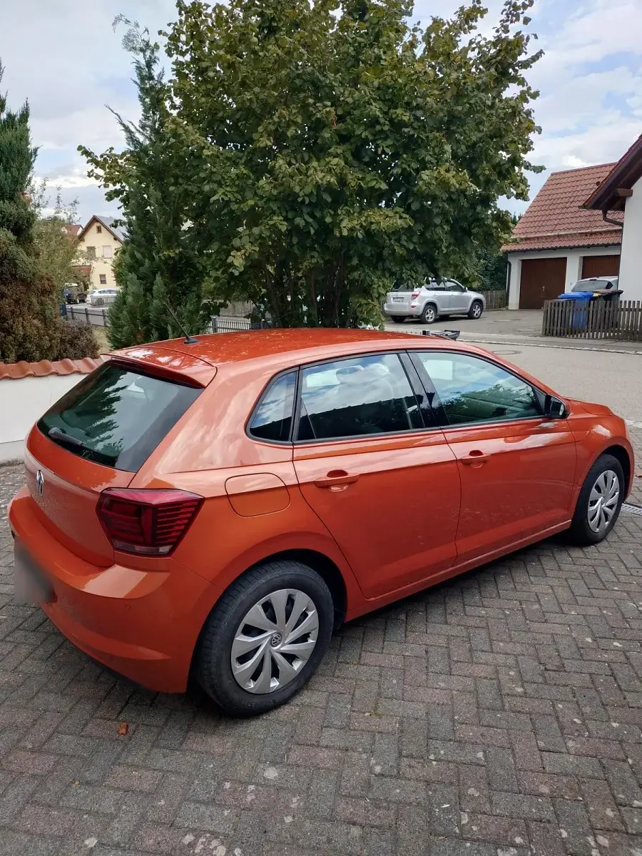 Gebraucht VW Polo Comfortline 95 PS (69 kW) 2019 Orange Kleinwagen