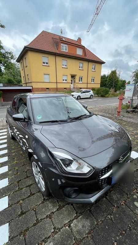 Grau Gebraucht 2021 Suzuki Swift Comfort Kleinwagen | 12.800 € (Guter Preis) - Bild 1/4