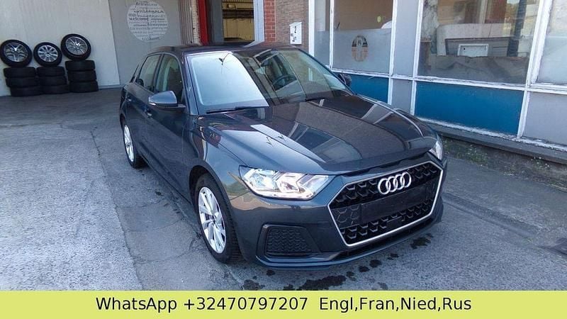 Second-hand Audi A1 Advanced 95 CP (69 kW) 2022 Gri SUV