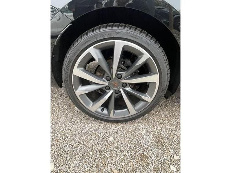 Używany Cupra Leon 150 KM (110 kW) 2024 Czarny Kombi