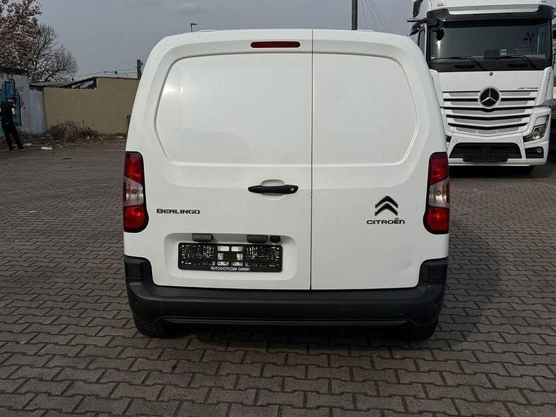 Gebraucht Citroën Berlingo 102 PS (75 kW) 2021 Weiß Van / Kleinbus