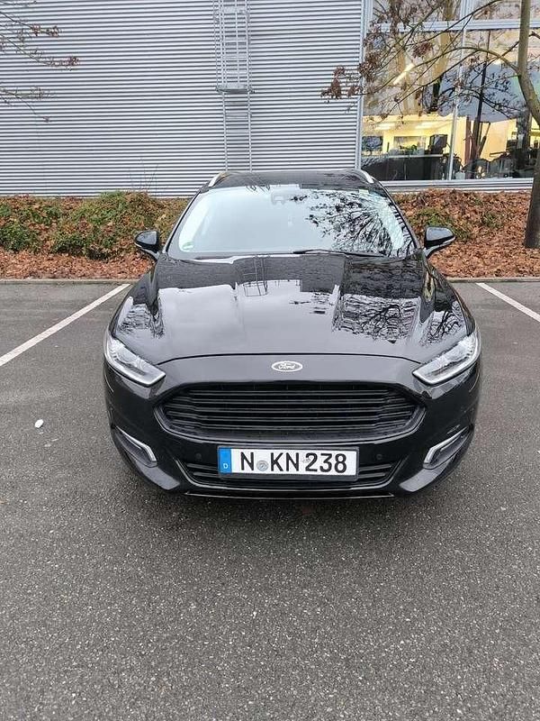 Gebraucht Ford Mondeo Business Edition 165 PS (121 kW) 2018 Schwarz Kombi