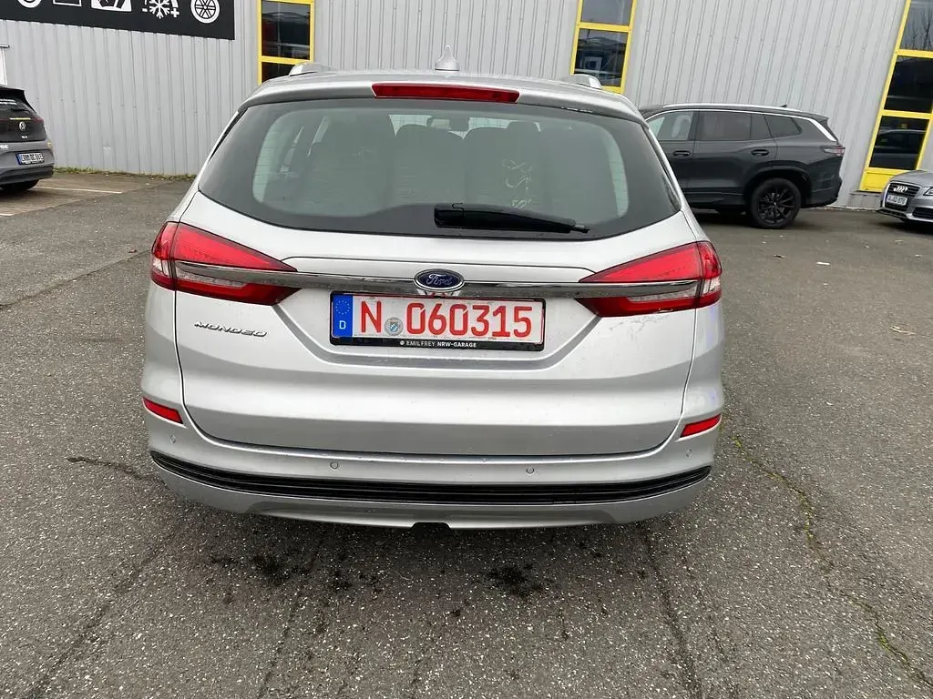 Brugt Ford Mondeo Titanium 150 HK (110 kW) 2020 Sølv Sedan