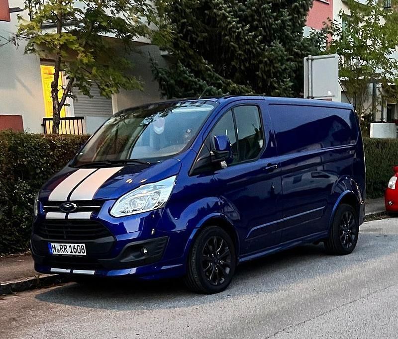 Blau Gebraucht 2014 Ford Transit Custom Sport Van / Kleinbus | 10.650 € (Guter Preis) - Bild 1/3