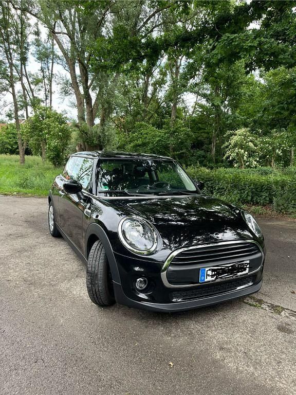 Schwarz Gebraucht 2020 Mini ONE Kleinwagen | 13.100 € (Guter Preis) - Bild 1/4