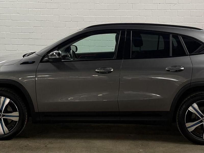 Gebraucht Mercedes EQA250 Progressive 139 kW (190 PS) 2022 Grau SUV
