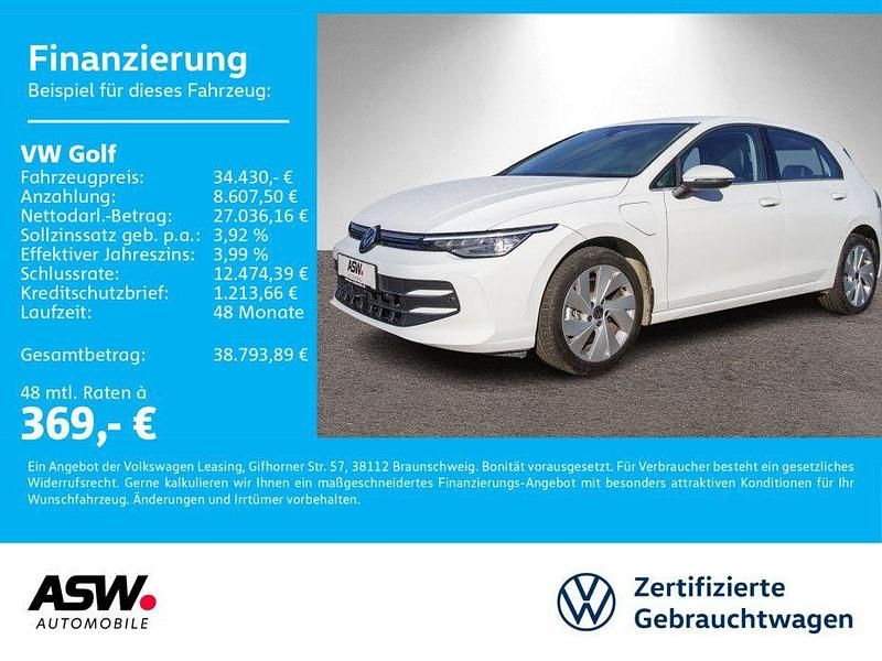 Pure white Gebraucht 2025 VW Golf VIII Style Limousine | 34.430 € (Teuer) - Bild 1/4