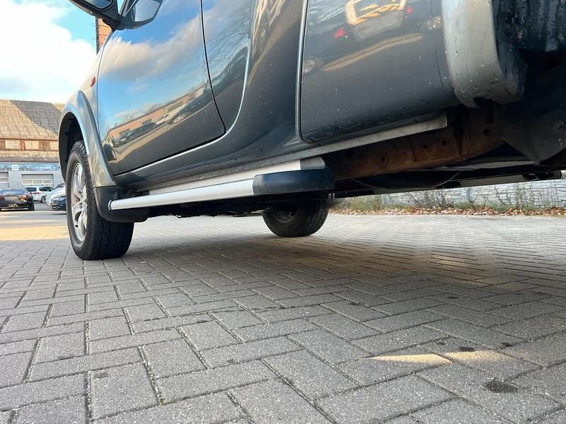 Gebraucht Mitsubishi L200 170 PS (125 kW) 2007 Braun Pickup