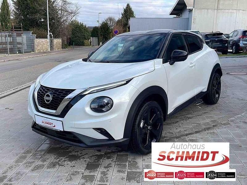 White pearl/dach black Neu 2025 Nissan Juke Tekna SUV | 25.990 € (Fairer Preis) - Bild 1/4