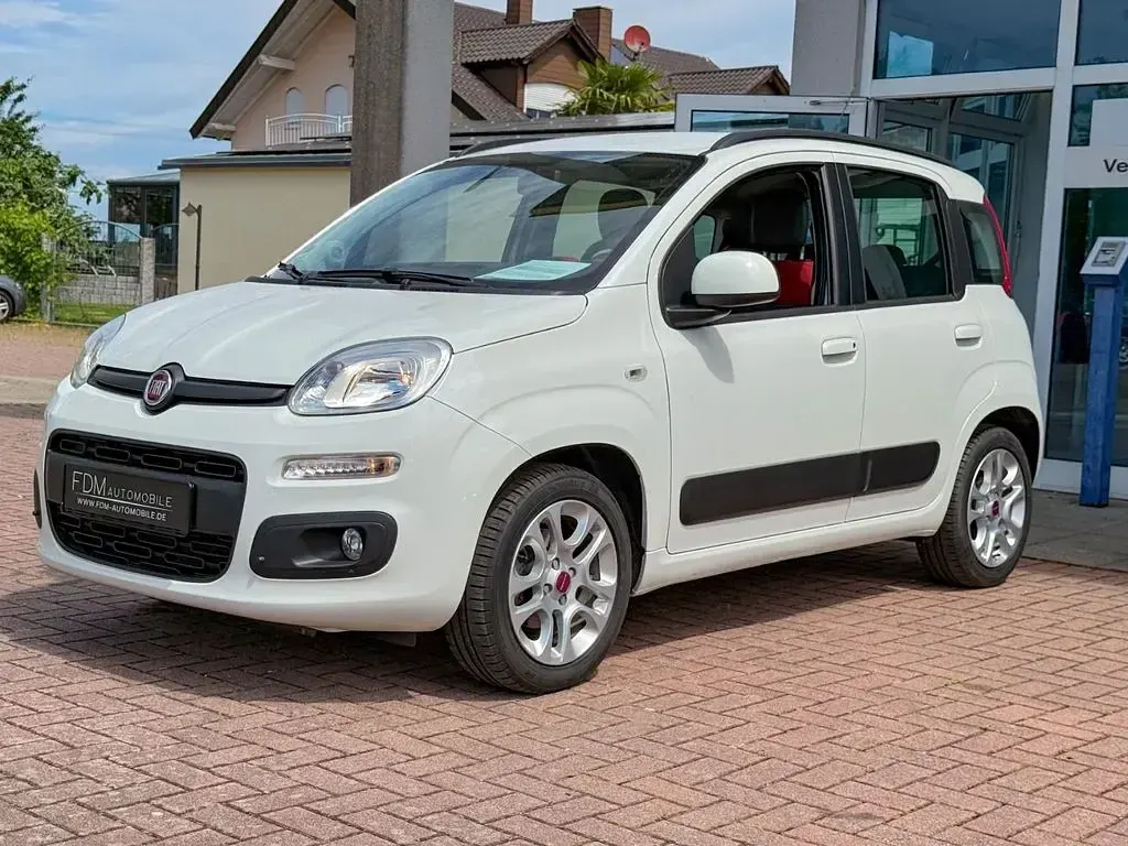 Gebraucht Fiat Panda Lounge 69 PS (50 kW) 2015 Weiß Kleinwagen