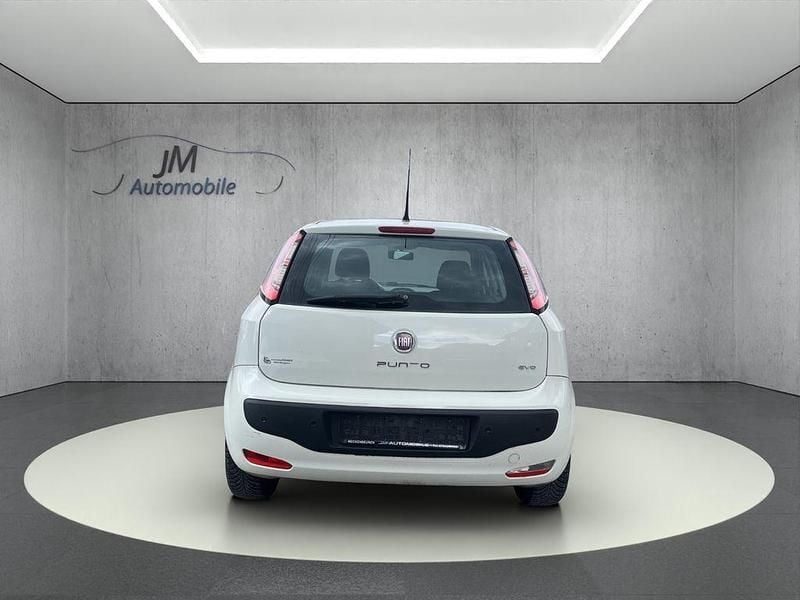 Gebraucht Fiat Punto Evo Active 77 PS (56 kW) 2011 Weiß Kleinwagen