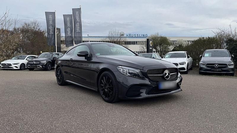 Gebraucht Mercedes C300 247 PS (181 kW) 2023 Coupé