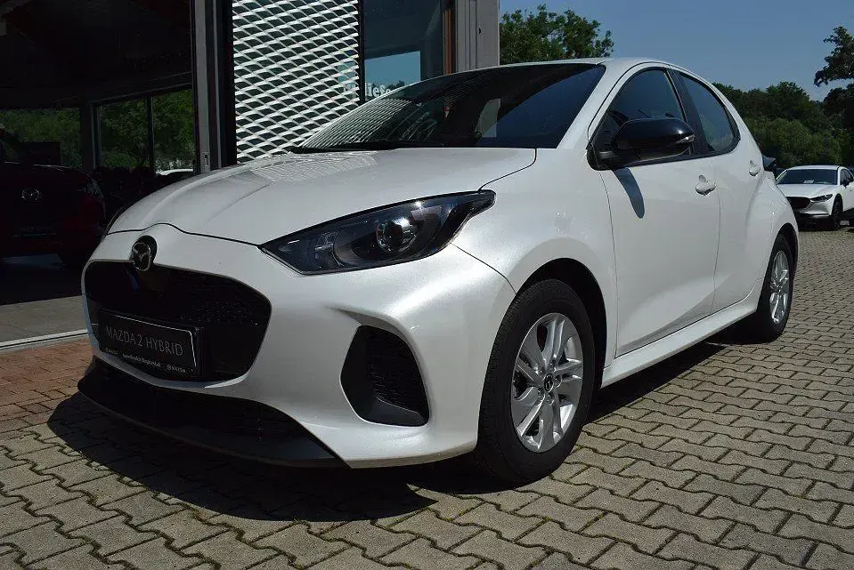 Gebraucht Mazda 2 Center-Line 116 PS (85 kW) 2025 Weiß Limousine