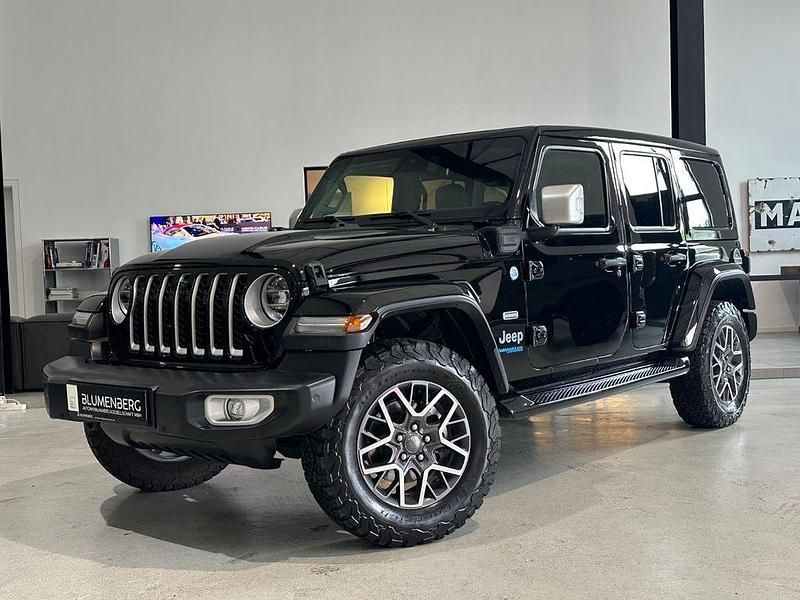 Schwarz Gebraucht 2022 Jeep Wrangler Unlimited Sahara SUV | 51.980 € - Bild 1/4