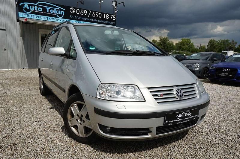 Indiumgrau metallic Gebraucht 2003 VW Sharan Van / Kleinbus | 6.950 € - Bild 1/3