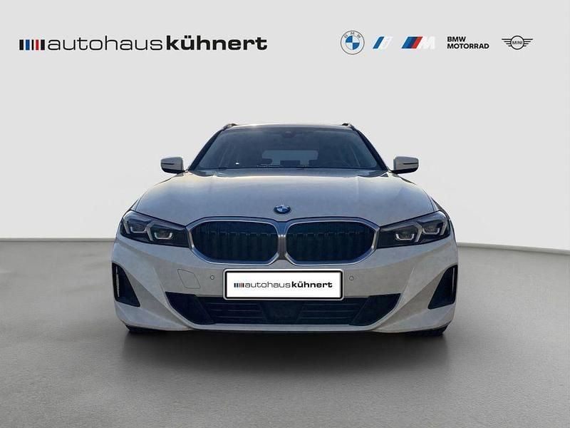 Gebraucht BMW 320 190 PS (139 kW) 2022 Weiß Kombi