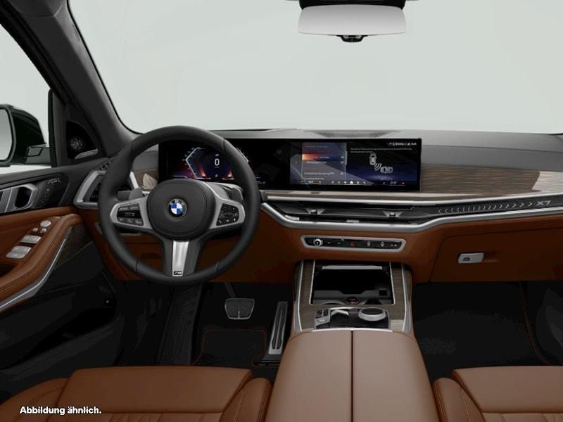 Gebraucht BMW X7 M Sport 381 PS (280 kW) 2025 Weiß SUV
