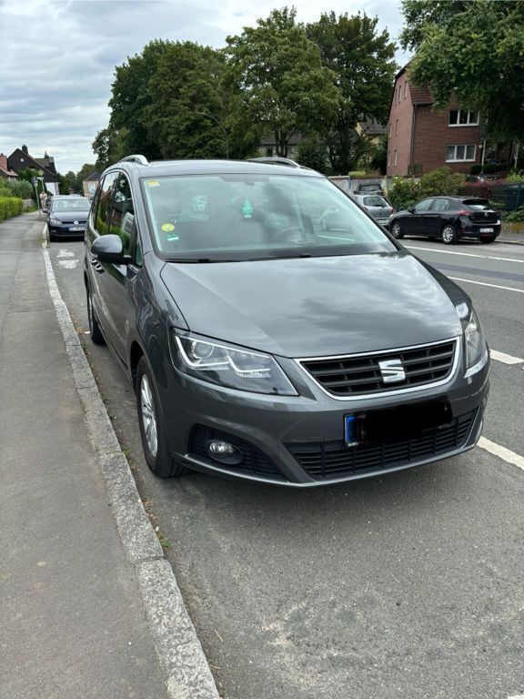 Schwarz Gebraucht 2016 Seat Alhambra Van / Kleinbus | 18.000 € (Fairer Preis) - Bild 1/4