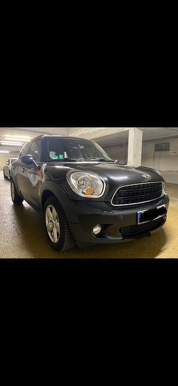 Schwarz Gebraucht 2016 Mini One Countryman SUV | 7.200 € (Guter Preis) - Bild 1/4