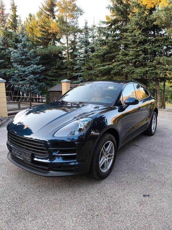 Blau Gebraucht 2020 Porsche Macan SUV | 36.500 € - Bild 1/4