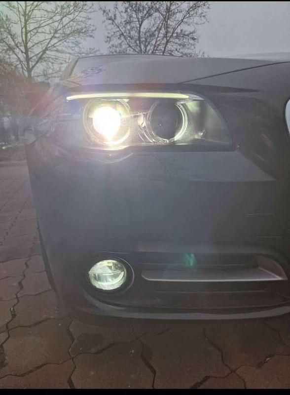 Gebraucht BMW 520 Sport Line 190 PS (139 kW) 2016 Limousine